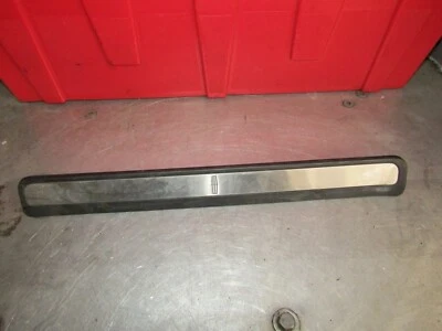 1998-2002 Lincoln Continental OEM passenger rear door sill scuff plate trim 01 — 第 1/4 张图片