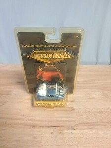 Ertl American Muscle 1:64 Scale Die Cast 1970 Camaro Z-28 Blue NOC China 2000