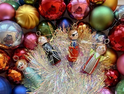 David Bowie Ziggy Stardust Christmas Tree Decoration Bauble Stocking Filler