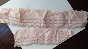 Pink and Blue Scalloped Remnant Trim #760 - Picture 1 of 3