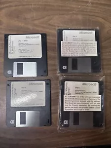 Microsoft Windows For Workgroups OS version 3.11, 3.5" disks Lot Vintage - Picture 1 of 3