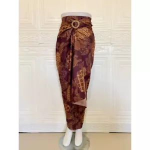 NEW BATIK WRAP SKIRT / KEBAYA SKIRT INDONESIA SAWUNG BROWN ANJANI - Picture 1 of 3