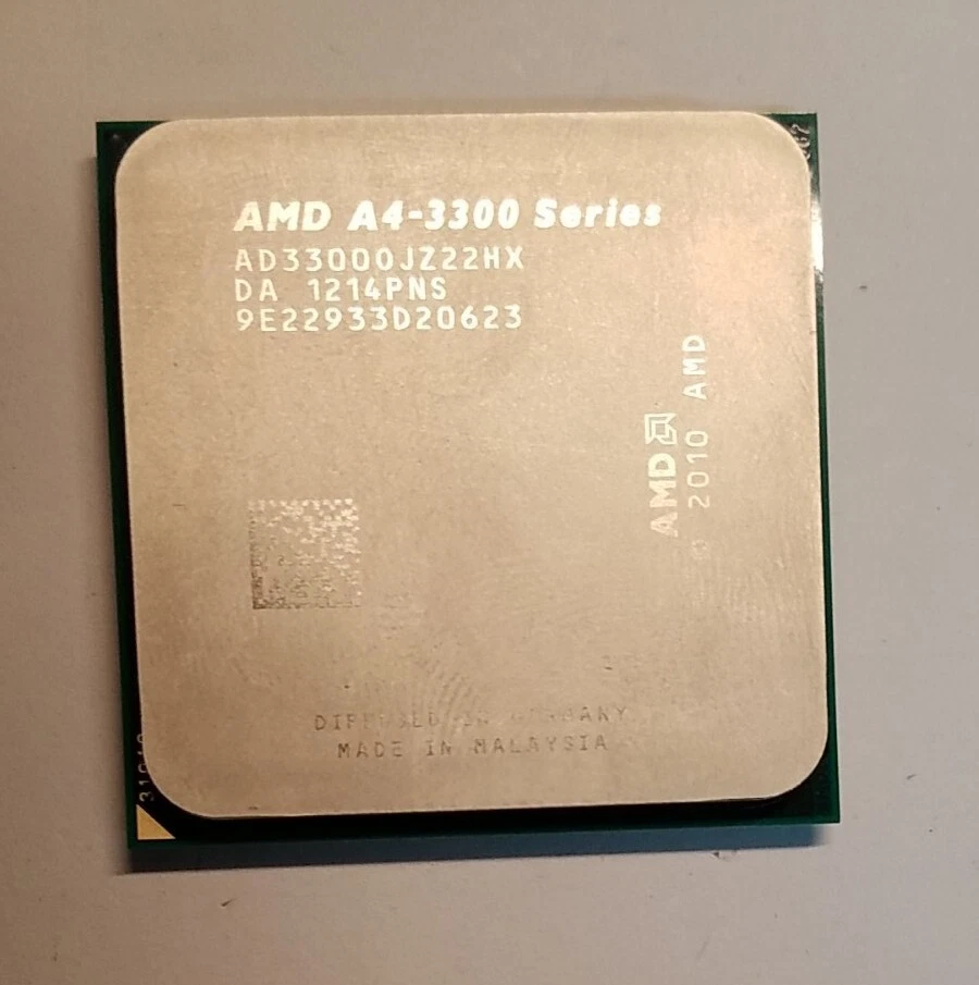 AMD A4 3300 Llano Dual-Core 2.5 GHz Socket FM1 65W AD3300OJZ22HX  Radeon HD - Image 1 of 1
