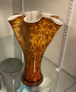 VINTAGE HAND BLOWN TORTOISE LEOPARD BROWN ART RUFFLED GLASS VASE 10” EMPOLI? - Picture 1 of 12