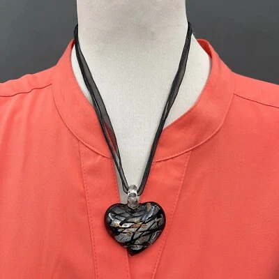 Collar colgante corazón vidrio tono plata cinta cordón negro para mujer nuevo sin etiquetas Foto 1 de 4