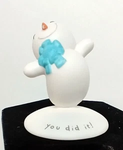 Hallmark Snow One come l'hai fatto tu! Figurina Pupazzo di Neve e Premio Blu 2,5" - Foto 1 di 9