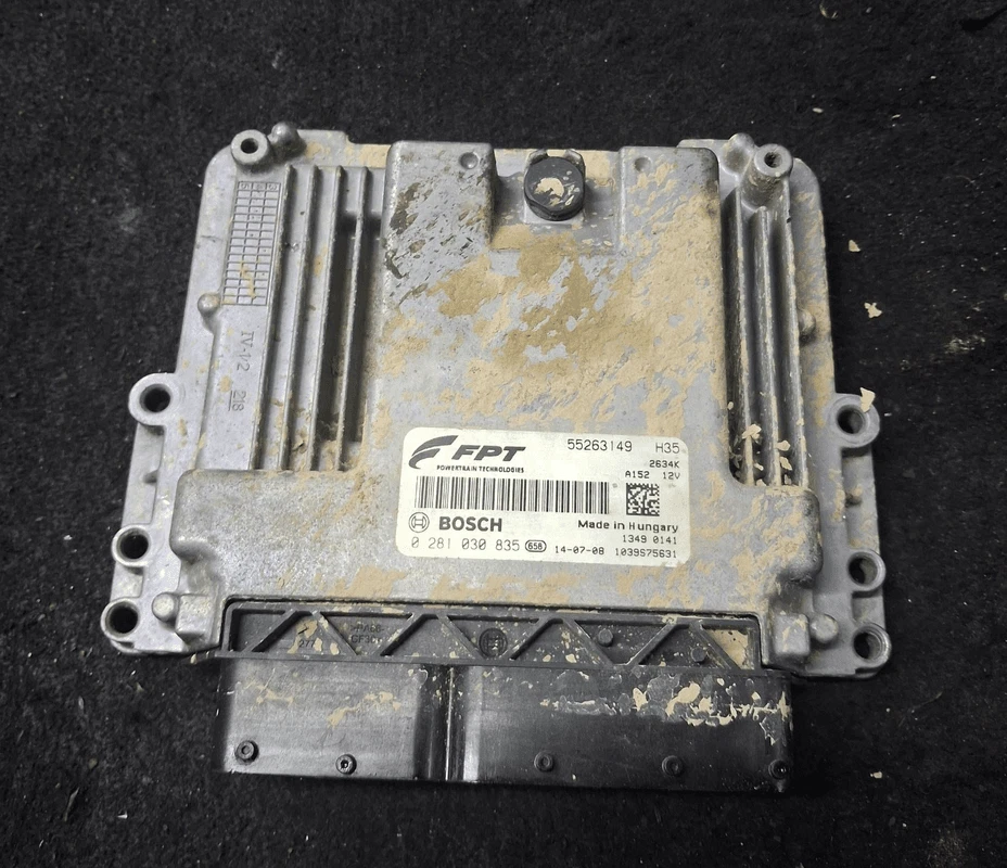 51899608 Centralina iniezione  FIAT DOBLO' CARGO (3V) Maxi 2.0 Mjt 16V CMB - Immagine 1 di 3