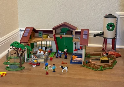 Playmobil 5119 Country Farm Barn with Silo Nearly Complete with extras - Image 1 of 4