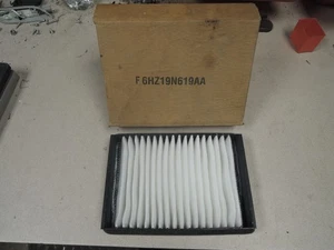 Filtro de aire original Ford OEM NOS F6HZ-19N619-AA - Imagen 1 de 2
