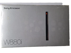 Sony Ericsson W880i Silver OVP + SONY SPEAKER + NEW HEADSET + CHARGER - T-MOBILE - Bild 1 von 15