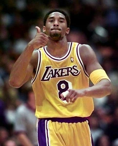Kobe Bryant L.A. Lakers 8x10 Glossy Photo - Picture 1 of 1