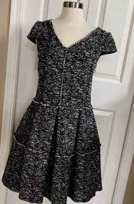 Betsey Johnson Gorgeous Dress Size 4 - Image 1 of 4