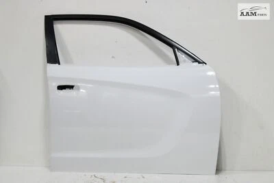 Dodge Charger SXT PLUS 2018 panel de carcasa de puerta delantera derecha blanco brillante OEM Foto 1 de 4
