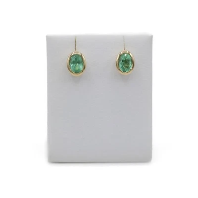 1 Paar Ohrstecker mit kolumbianischen Smaragden 1,56 ct. in 18 Kt. 750 Gold - Bild 1 von 4