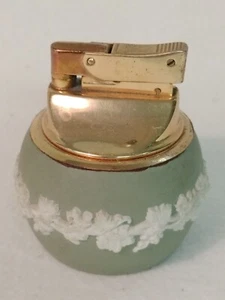 Vintage grünes Wedgholz Weinrebe Tischfeuerzeug England - Bild 1 von 9