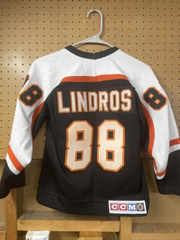 Eric Lindros #88 Philadelphia Flyers Black CCM  Jersey Size Youth S/M Cover