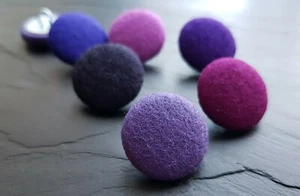Purple 100% Wool Felt Fabric Covered Buttons 14, 19, 23, 25 or 31mm in packs - Picture 1 of 18