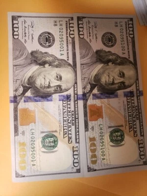 $100 CASH (1) One Hundred Dollar Bill Series Are Switched Check It Out Rare Find - Image 1 of 4