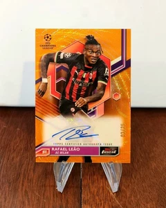 Rafael Leao -2022-23 Topps Finest UCC Orange Wave Refractor Autograph /25 - Picture 1 of 3