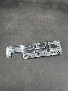 1999 2004 FORD F250 F-250 Super Duty Emblem Logo Rear Tailgate OEM - Picture 1 of 8