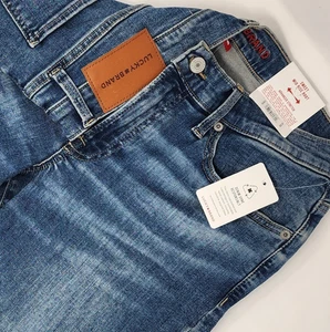 NWT Lucky Brand Sweet Mid Rise Boot Jeans Raw Hem Stretch Women Size 10/30R Blue - Picture 1 of 11