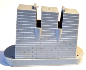 HO Scale Atlas #2 Track Bridge Riser Pier 3" Tall - Picture 1 of 1