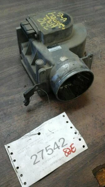 Throttle Body 3VZFE Engine Fits 92-93 LEXUS ES300 6858 Foto 1 de 1