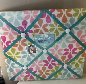 French Memo Board- Display For Photos, Cards, Mementos ,& More - Picture 1 of 6