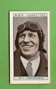 #D351.  1933 BDV CIGARETTE CARD - CHARLES KINGSFORD SMITH / T.W. WALL, CRICKET