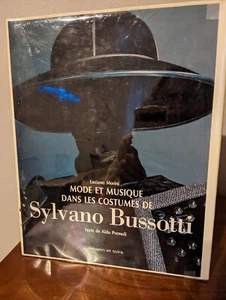 Luciano Morini: Mode Et Musique dans les Costumes de SYLVANO BUSSOTTI (composer) - Picture 1 of 12