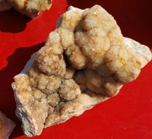 Druzy Quartz Crystal on Lace Agate layer - Sparkly Missouri Specimen dr1761 - Picture 1 of 6