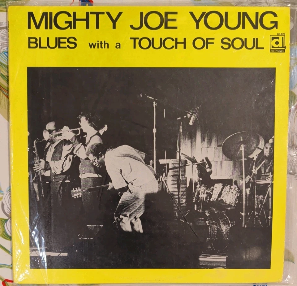 MIGHTY JOE YOUNG BLUES WITH A TOUCH OF SOUL LP OG '72 DELMARK DS-629  Foto 1 de 4