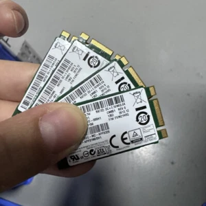 Suitable For Brand New Samsung CM851 16GB M.2 NGFF SATA3 2242 Interface SSD - Afbeelding 1 van 3
