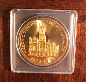 Mason Token: Philadelphia Masonic Temple, 1973, 38mm Brass - Picture 1 of 4