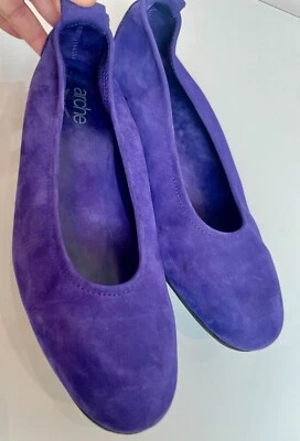 Designer French ARCHE LAIUS grape purple suede nubuck ballet flats size 39 used - Image 1 of 4