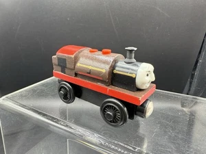 Seltene Thomas & Friends Holzeisenbahn braun & rot Bertram für Zugset / Schienen - Bild 1 von 6