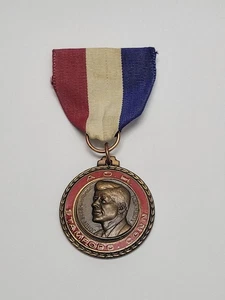 RARE Irish Ancient Order Of Hibernians AOH JFK Kennedy Award Memorial Medal Pin - Picture 1 of 5