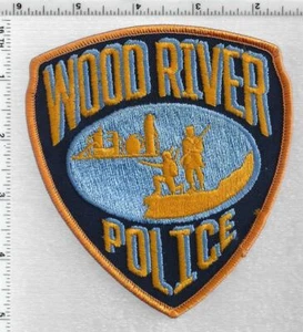 Wood River Police (Illinois) 3rd Issue Shoulder Patch - Picture 1 of 1