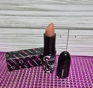 Mac Cute Ster Lipstick Hello Kitty Limited Edition / Discontinued HTF Rare - Picture 1 of 1