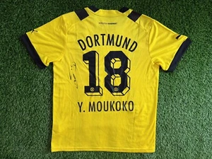 ORIGINAL YOUSSOUFA MOUKOKO SIGNIERT BORUSSIA DORTMUND 22/23 TRIKOT, GENAUER BEWEIS - Bild 1 von 2