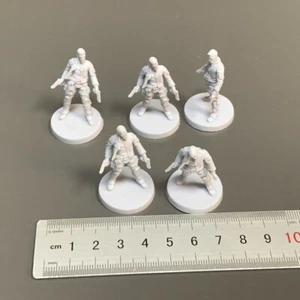 5PCS Hero Zombicide Invader Survivor Miniatures Board Game 2nd edition Figures - Picture 1 of 3