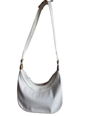 Vintage Ribbed Koret White Handbag Red Lining - Image 1 of 4