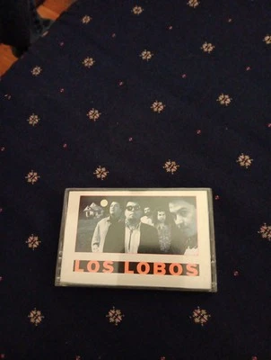 Los Lobos By The Light Of The Moon Cassette Tape 1987 Excellent Tested FAST SHIP Foto 1 de 4