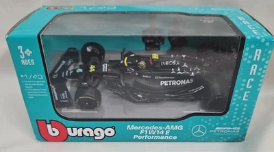Burago 1/43 Mercedes-AMG Petronas F1 W14 E Lewis Hamilton #44 - Image 1 of 4