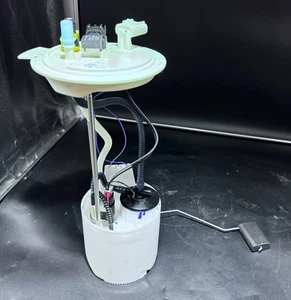 2009-2023 Ford E-350 / E-450 Fuel Pump RC34-9H307-GA - Picture 1 of 4