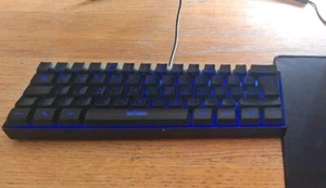 Mechanical RGB Gaming Keyboard - Bild 1 von 2