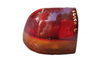 Tail Light Assembly left (no bulb) 96-98 Honda Civic - Picture 1 of 7