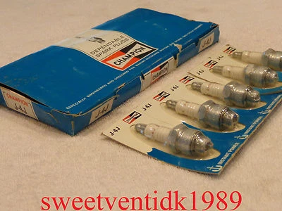 (3)....‘NOS’ Champion J-4J Spark Plugs......Marine / Boat....Inboard & Outboard - Image 1 of 4