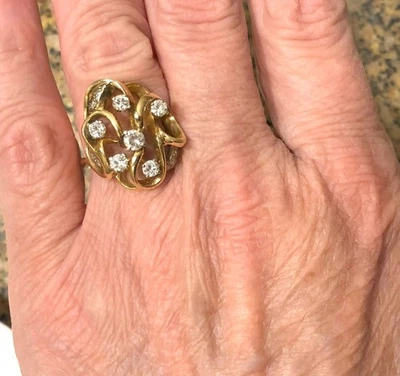 14K GOLD BRILLIANT CUT .93 CARATS DIAMOND ABSTRACT SWIRL COCKTAIL RING SIZE 7 - Image 1 of 4