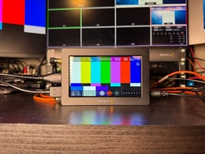 Blackmagic Design Video Assist 3G-SDI/HDMI 5" Recorder/Player Monitor HDMI ONLY! - Picture 1 of 15